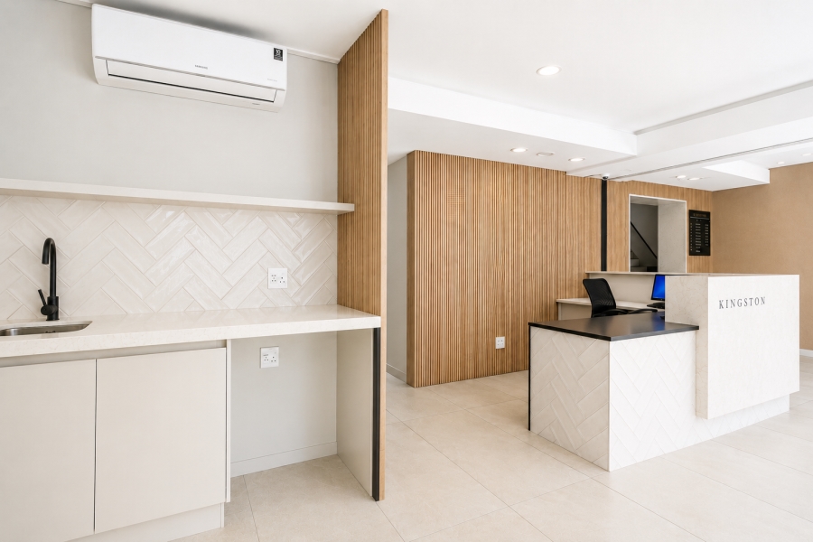 1 Bedroom Property for Sale in Sea Point Western Cape